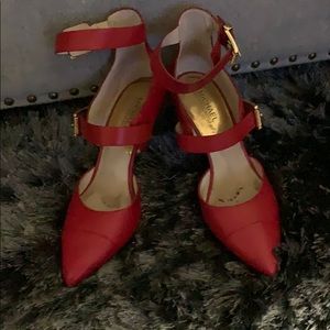 MK 👠